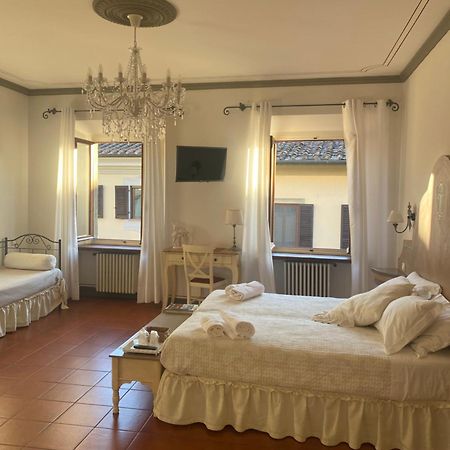 Palazzo Mari Suite & Rooms B&B Montevarchi Kültér fotó