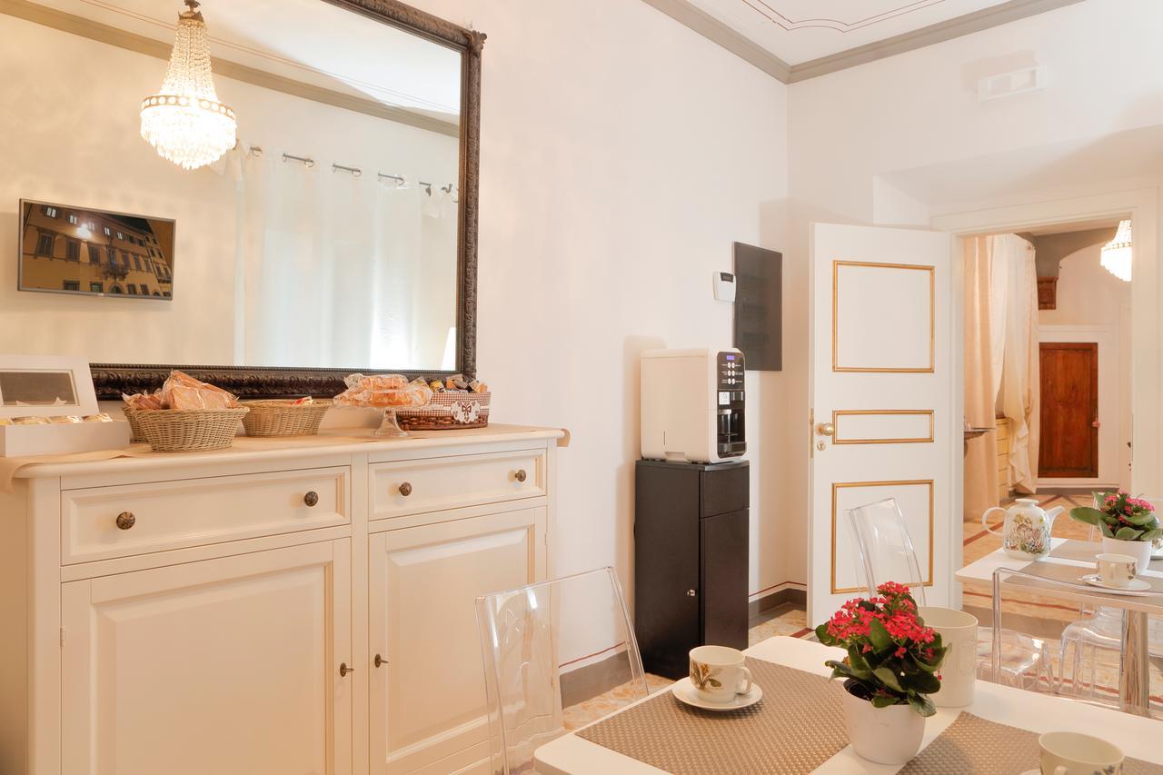 Palazzo Mari Suite & Rooms B&B Montevarchi Kültér fotó